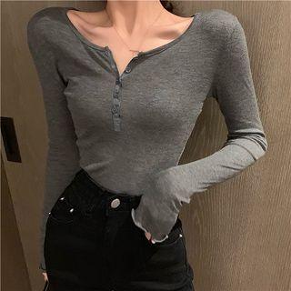 Plain V-neck Single-breasted Slim-fit Long-sleeve T-shirt