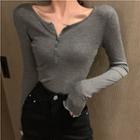 Plain V-neck Single-breasted Slim-fit Long-sleeve T-shirt