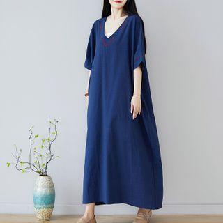 Embroidered Elbow-sleeve Maxi Shift Dress