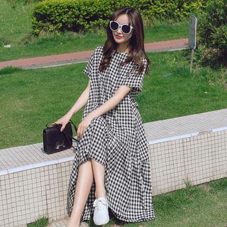 Plaid Short-sleeve Dip Back Dress