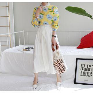 Lace Tie-neck Floral Blouse