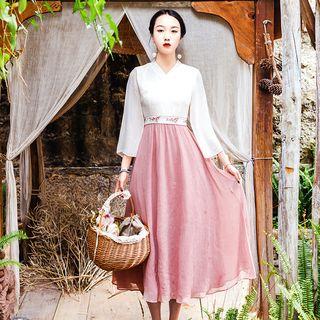 V-neck Embroidered 3/4-sleeve Midi A-line Dress
