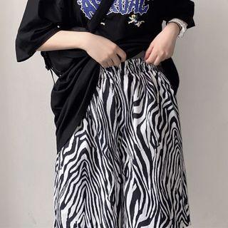 Zebra Print Straight Leg Shorts