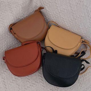 Stitched Flap Saddle Bag