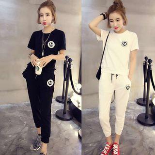 Set: Letter M Short-sleeve T-shirt + Sweatpants