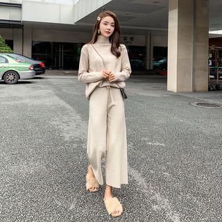 Mock-turtleneck Knit Top / Cropped Wide-leg Pants / Set