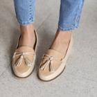 Tasseled Round-toe Loafers