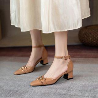 Chunky Heel Snaffle Sandals