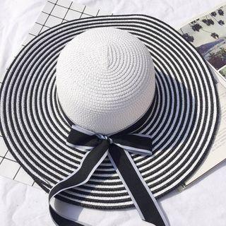 Bow-accent Striped Sun Hat