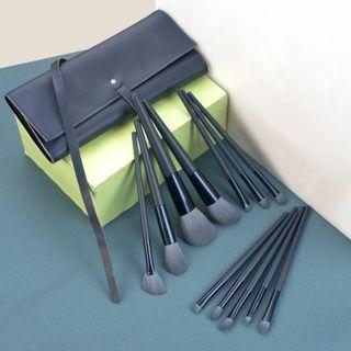 Set Of 12: Makeup Brush / Case / Set