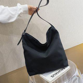 Plain Canvas Zip Bucket Bag