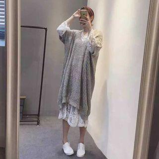 Elbow-sleeve V-neck Long Sweater