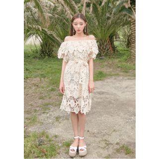 Turn-down Shoulder Crochet Midi Dress