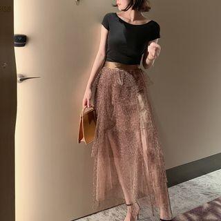 Set: Short-sleeve T-shirt + Leopard Print Midi Skirt