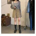 Long-sleeve Checked Crop Top / Wide-leg Shorts
