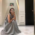 V-neck Contrast-trim Cotton Dress