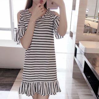 Cutout Shoulder Stripe Short-sleeve Dress