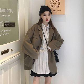 Single-breasted Blazer / Long-sleeve Striped Shirt