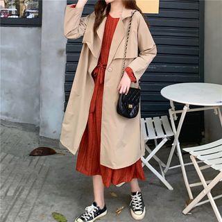 One-buttoned Trench Coat