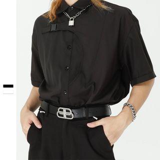 Buckled Accent Short-sleeve Shirt