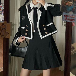 Plain Shirt / Blazer / Pleated Skirt