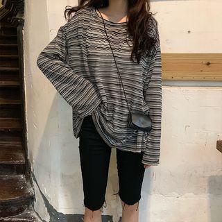 Long-sleeve Striped T-shirt / Longline Shorts
