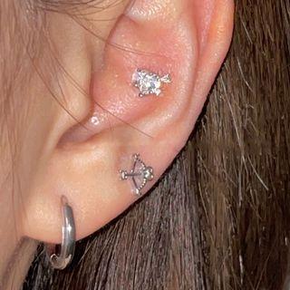 Arrow Heart Rhinestone Asymmetrical Sterling Silver Earring 1 Pair - Silver - One Size