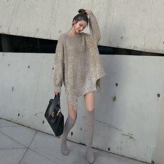 Loose-fit Asymmetric Glitter Top