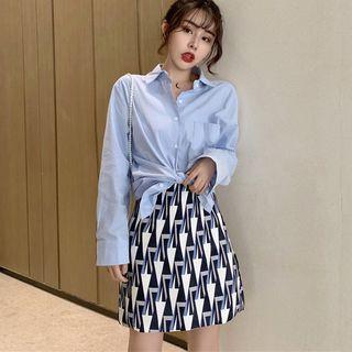 Pocket Detail Shirt / Patterned High-waist Mini A-line Skirt