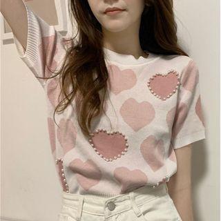 Short-sleeve Faux Pearl Heart Print Knit Top