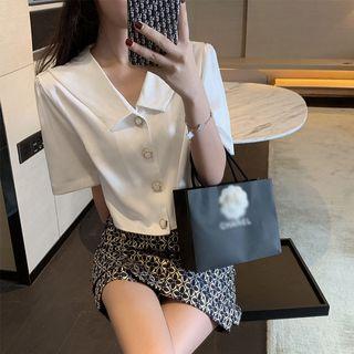 Short-sleeve Peter Pan Collar Top