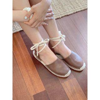 Round-toe Strappy Sandals In 2 Designs