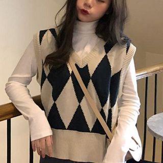 Long-sleeve Turtleneck T-shirt / Diamond Knit Vest