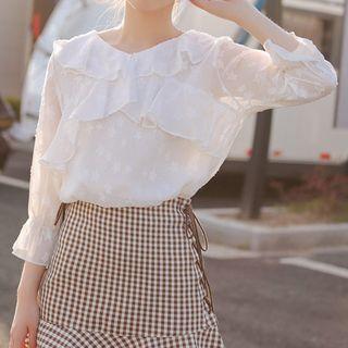 Star Ruffled 3/4-sleeve Blouse
