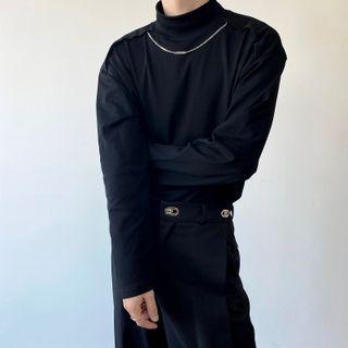 Long-sleeve Mock Neck Chain Accent Plain T-shirt