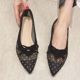 Dotted Mesh Pointed Flats