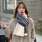 Houndstooth Knit Scarf Beige - One Size