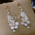 Flower Faux Pearl Drop Earring Gold - One Size