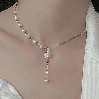 Butterfly Pendant Faux Pearl Choker 3895 - 1 Pc - Silver & White - One Size