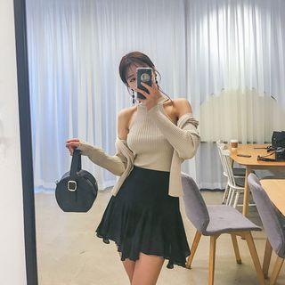 Set: V-neck Buttoned Cardigan + Halter Rib-knit Top
