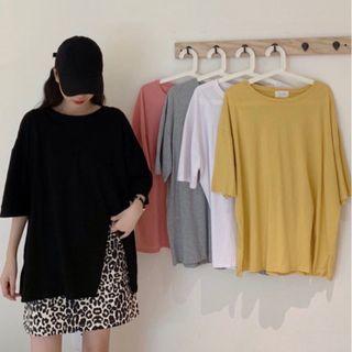 Short-sleeve Side-slit Plain T-shirt