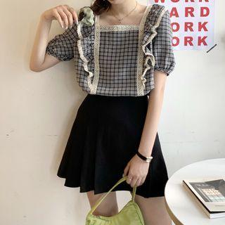 Lace Trim Square-neck Short-sleeve Blouse Plaid - Black & White - One Size