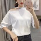 Cut-out Shoulder Short Sleeve Tee