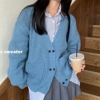 V-neck Knit Sweater Cardigan / Striped Shirt