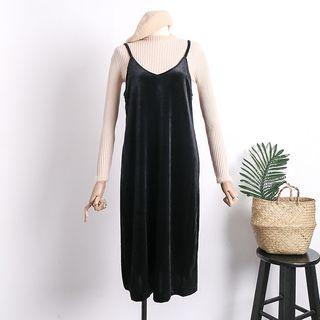 Set: Knit Sweater + Velvet Sleeveless Dress