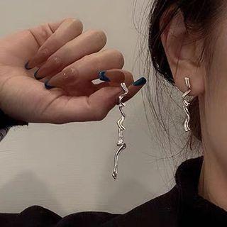 Asymmetrical Twist Drop Earring 1 Pair - Silver - One Size