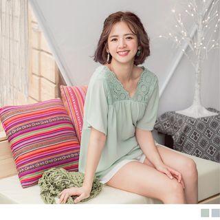 Eyelet Panel Short-sleeve V-neck Top