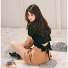 Short-sleeve Ribbon Back Cropped T-shirt
