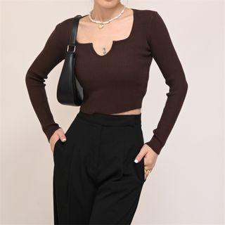 V-neck Plain Ribbed Cropped Top