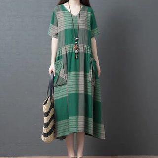 Short-sleeve Plaid Midi Tunic Dress